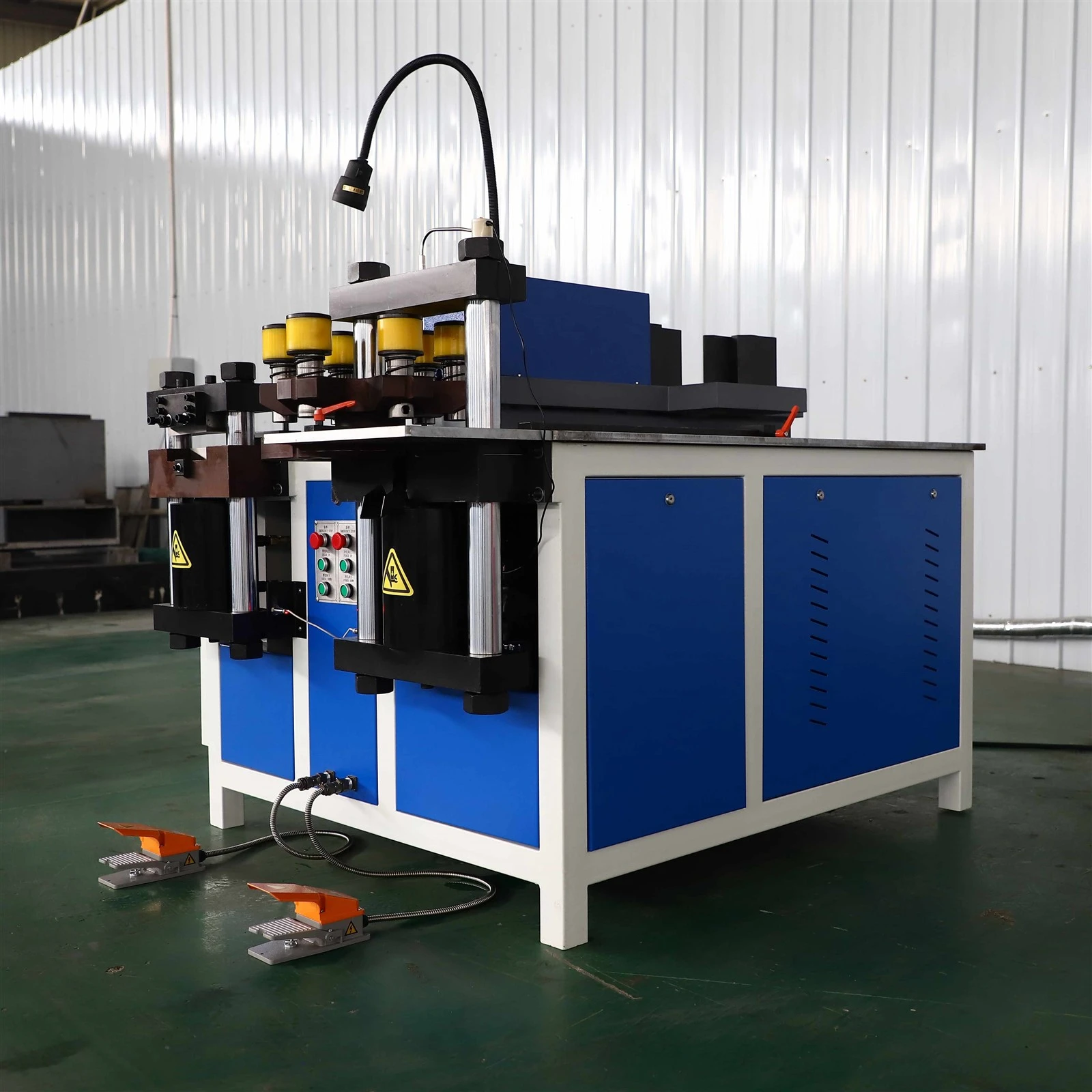 china busbar machine.jpg